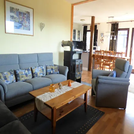 In Mit Terrasse, Cleaning Included